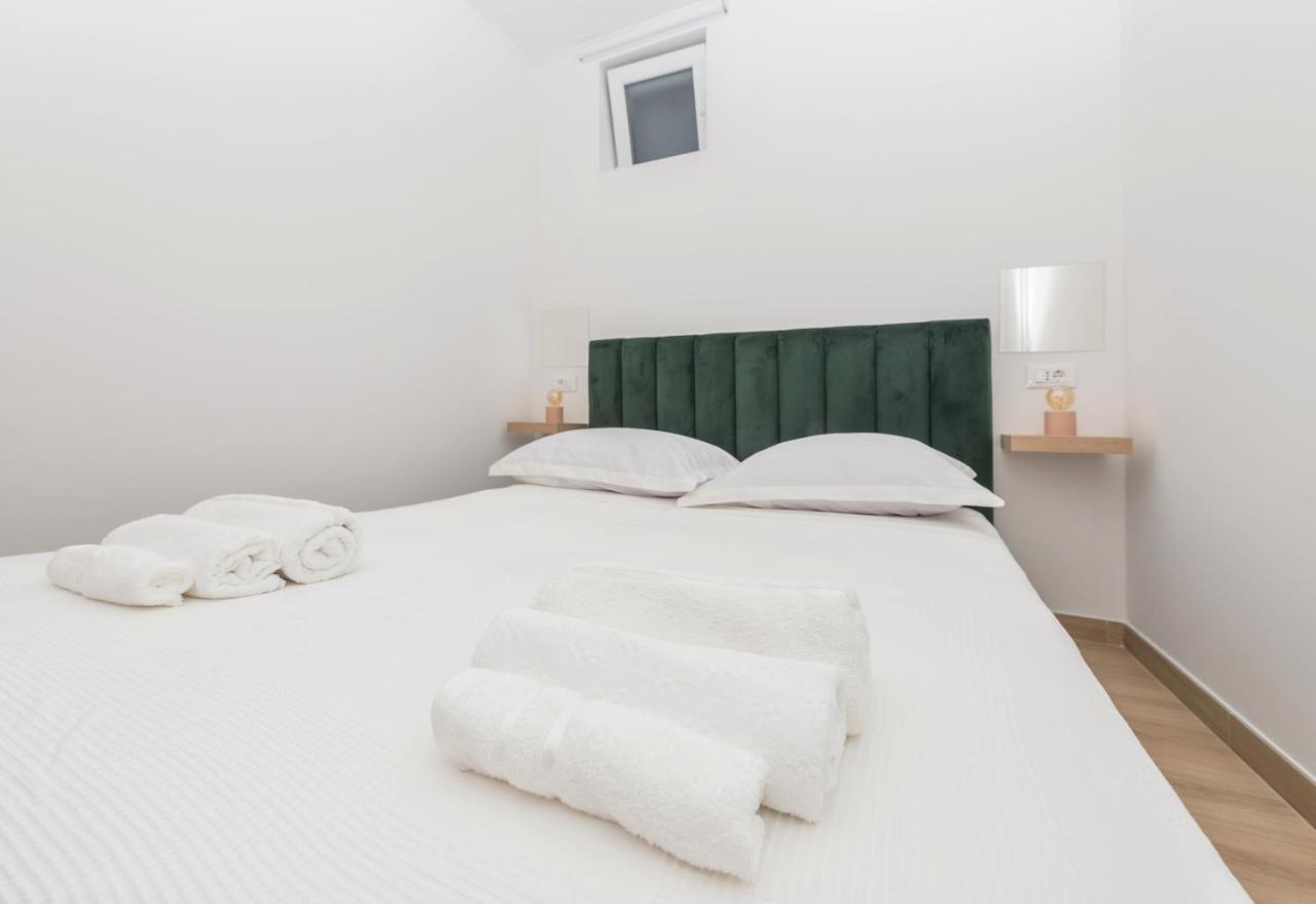 Apartment Maro - Baška Voda Dış mekan fotoğraf